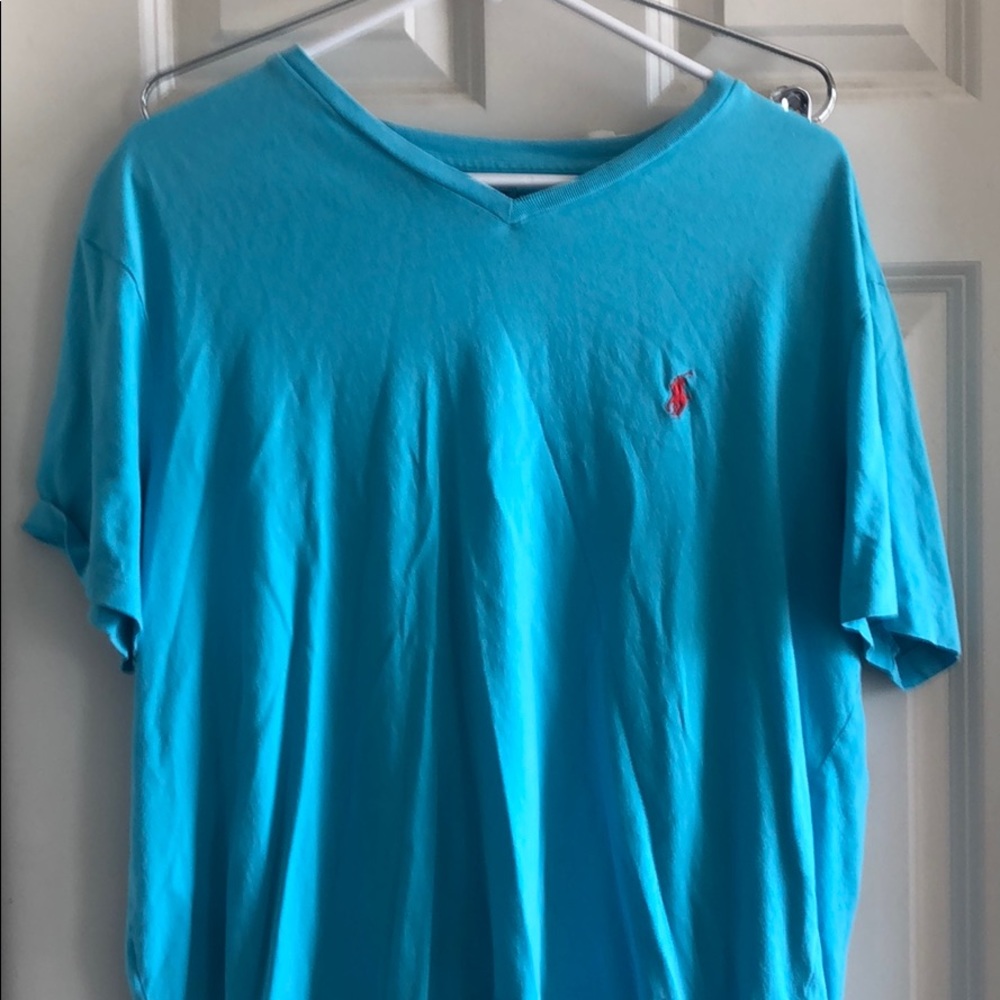 Polo v neck